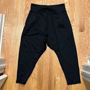 Lululemon harem cropped dance pants